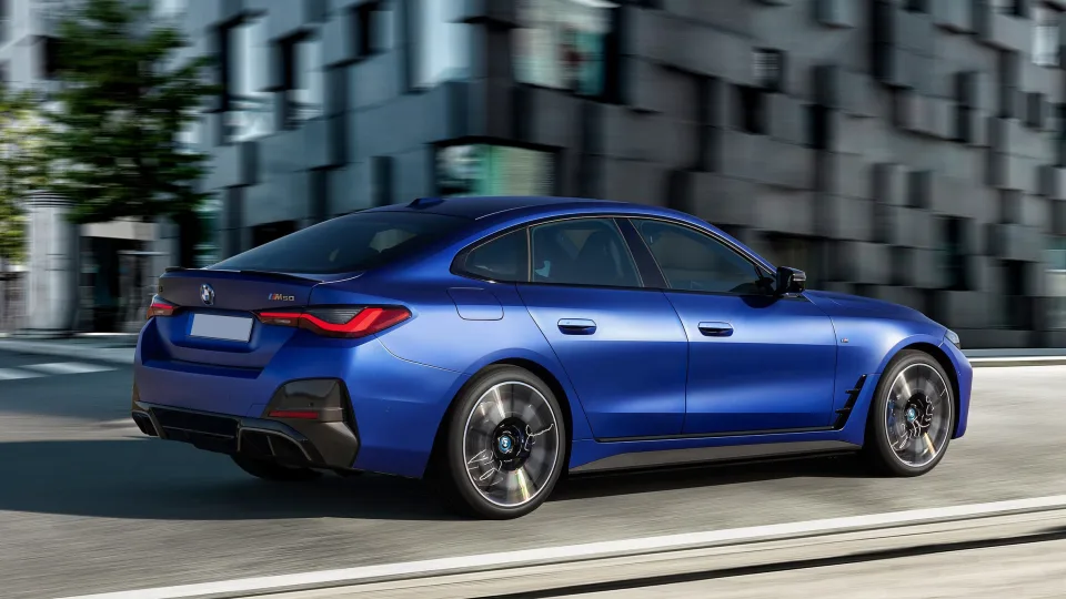 BMW i4 Gran Coupe in Blue